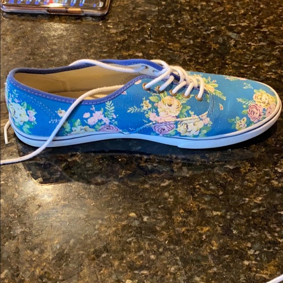 Blue Floral Print Vans - Picture 2 of 5